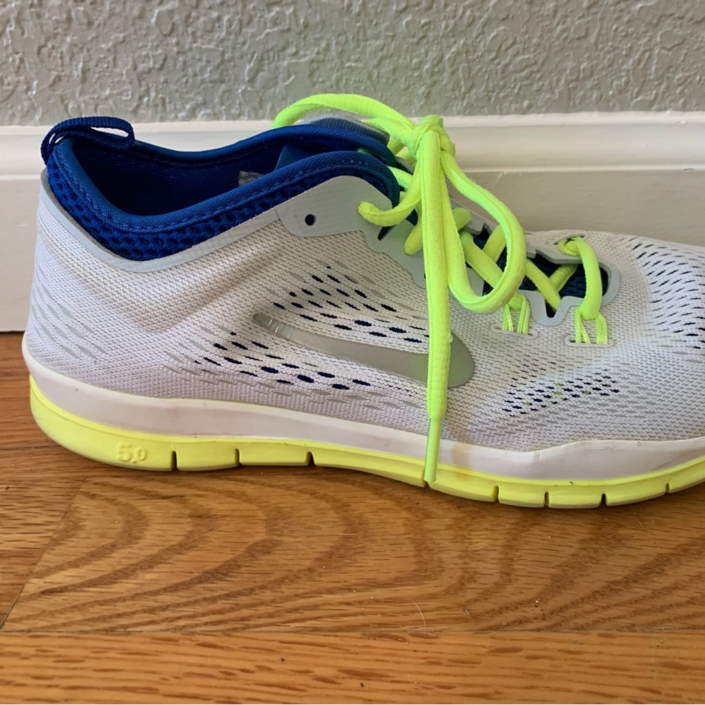 Nike women shoes